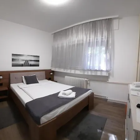 Pavlovic 1 *